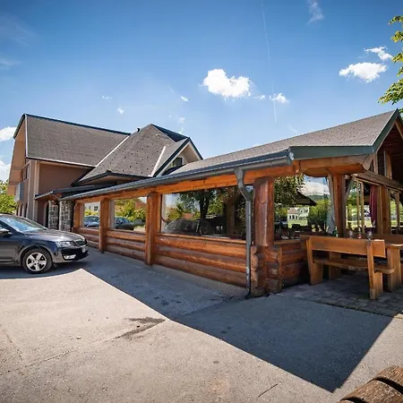Guesthouse Mars Ig Pokoj fotografie